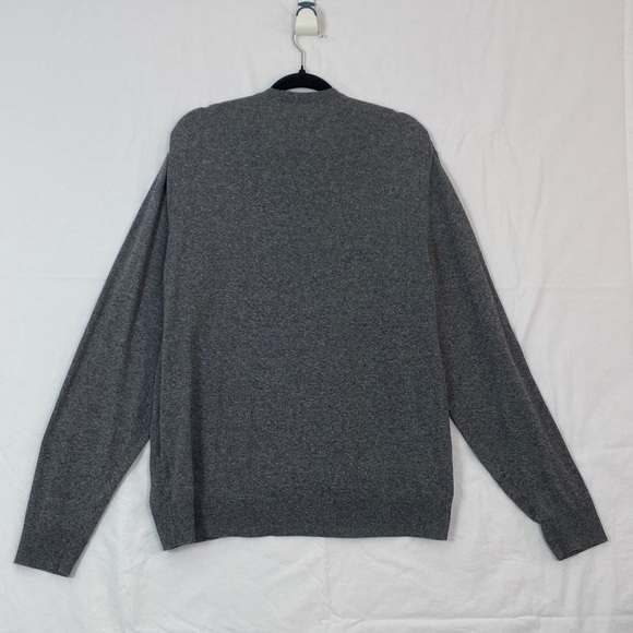 Old Navy Gray V-Neck Sweater Sz XL - Picture 8 of 8
